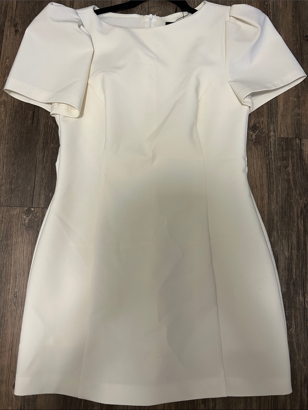 Zara Elegant White Short Sleeve Sheath Mini Dress